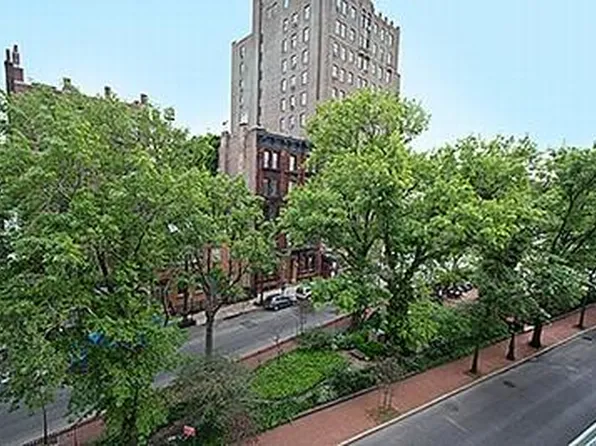 45 Christopher Street image 1 of 6