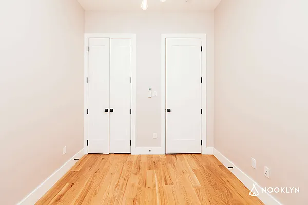 Rented by Nooklyn NYC LLC | media 32