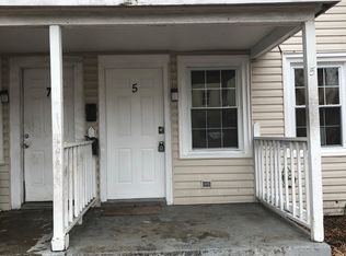 5 Emmons Pl, Portsmouth, VA 23702