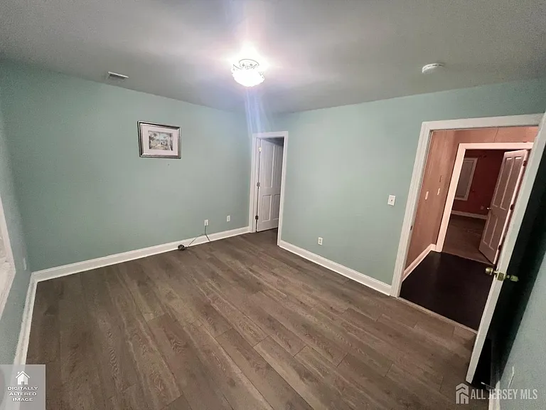 31 NE Parkerson Rd — Photo 21