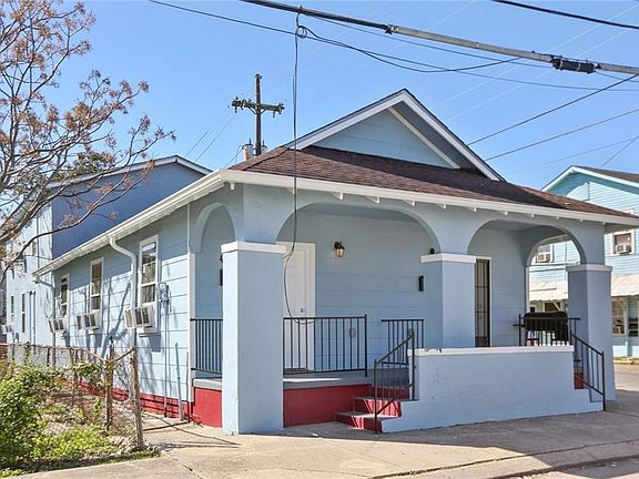 2nd image of 4136 Erato St #38