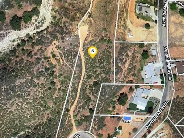 1 Avenida Miravilla, Beaumont, CA 92223