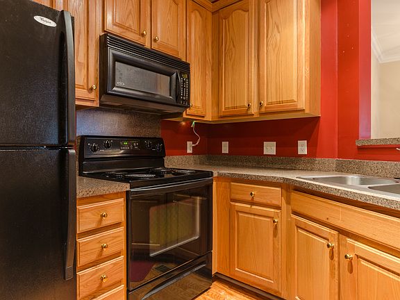 4th image of 6744 Mallard Park Dr
