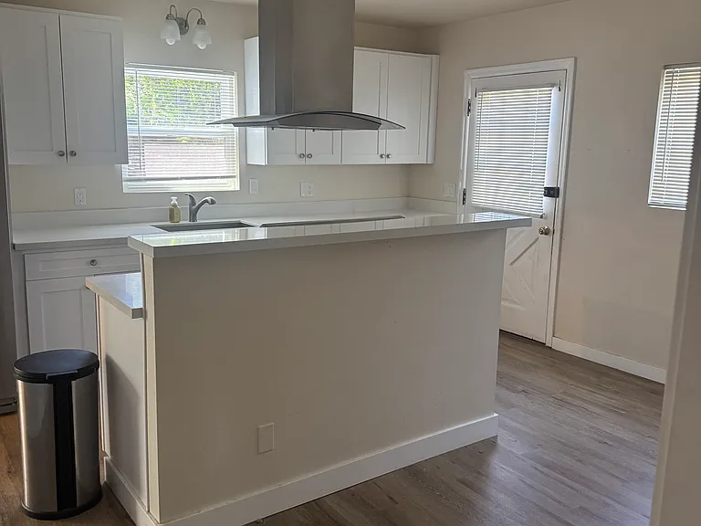 5012 Scenic Dr — Photo 7