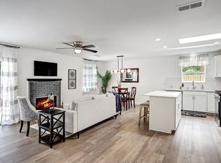 1708 Kirby St NE, Albuquerque, NM 87112