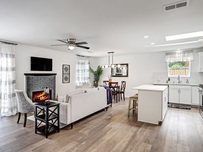 1708 Kirby St NE, Albuquerque, NM, 87112