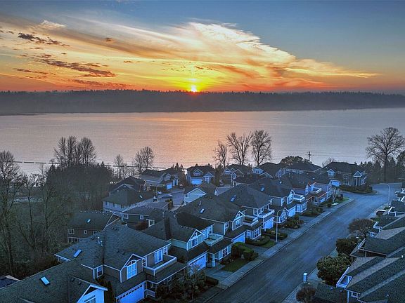 2nd image of 1110 N 27th Place