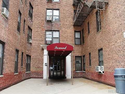 1st image of 8375 Woodhaven Blvd APT 5U