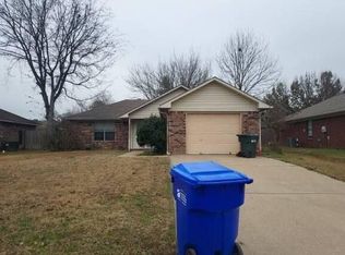 2550 Winchester Dr, Conway, AR 72032