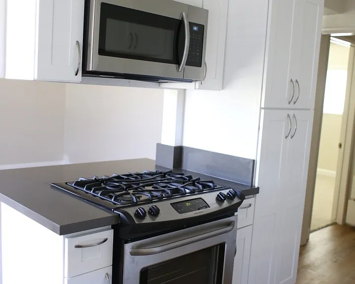 11620 Bellflower Blvd — Photo 3