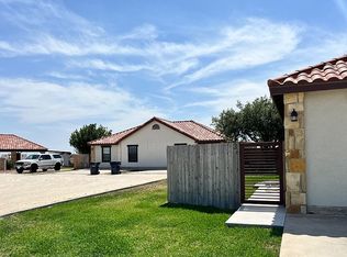 6818 W Us Highway 90, Del Rio, TX 78840