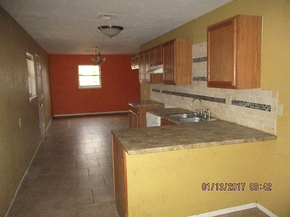 3rd image of 2607 NW Pollard Ave