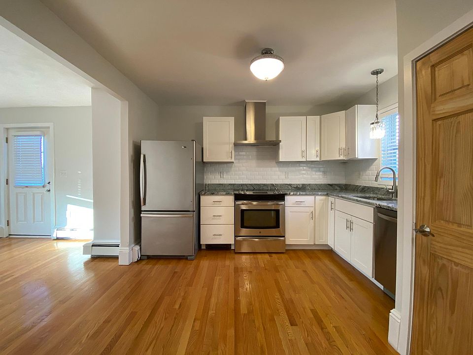 69 Centennial Ave Gloucester MA Zillow