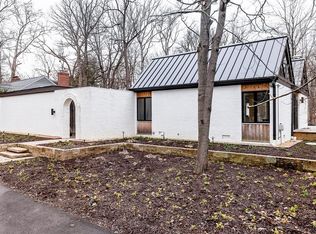 8211 N Illinois St, Indianapolis, IN