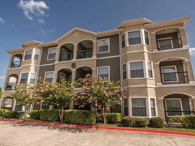 Reserve at Tranquility Lake — Photo 80