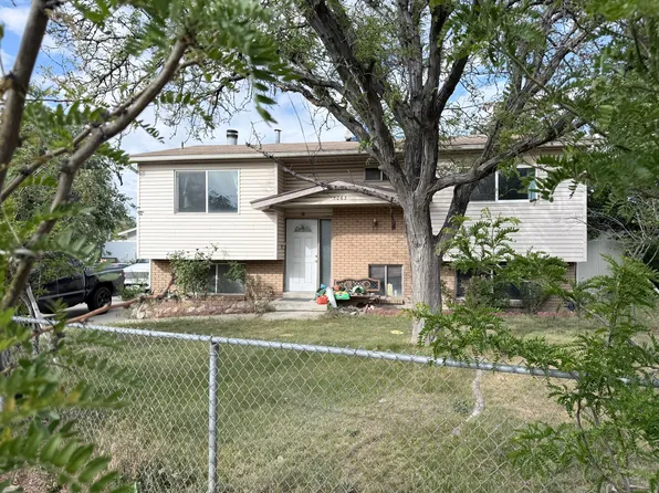 5063 S Westwind Way, Salt Lake City, UT 84118