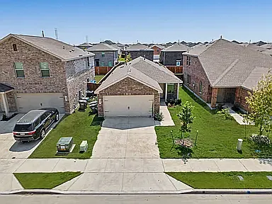 3 bed, 1504 sqft, $2,100 — Photo 3