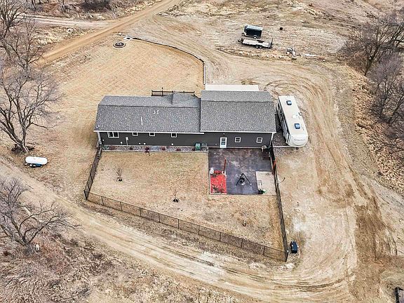 5th image of 5903 Rolling Hills Rd