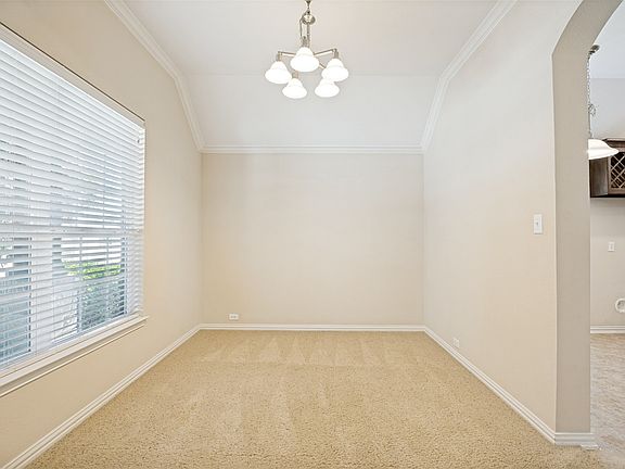 5th image of 1912 Grand Fairway Dr