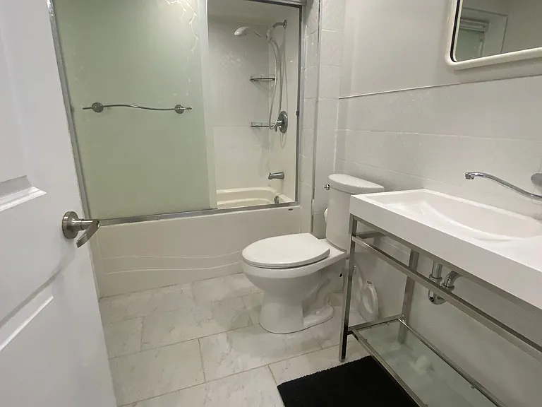 135 Bonham Blvd #BASEMENT — Photo 33