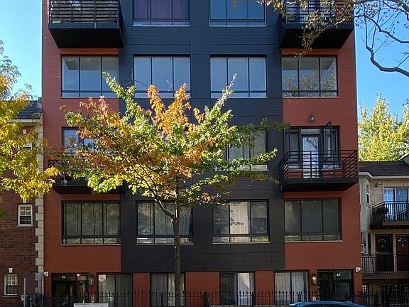 2nd image of 194 Stuyvesant Ave #Bld