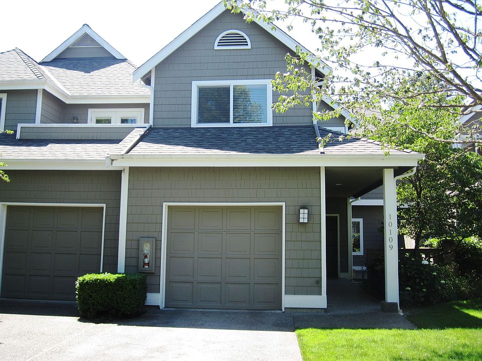 2-car Garage