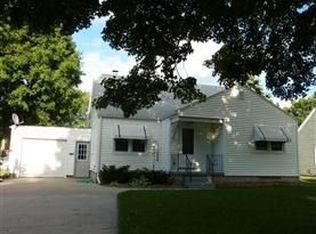 1909 Fremont Ave, Madison, WI 53704