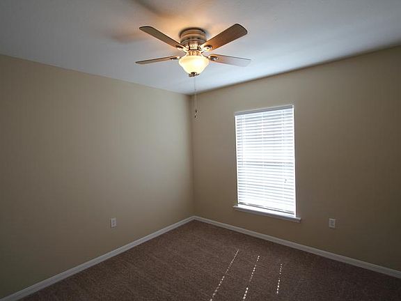 5th image of 1155 Cambourne Dr