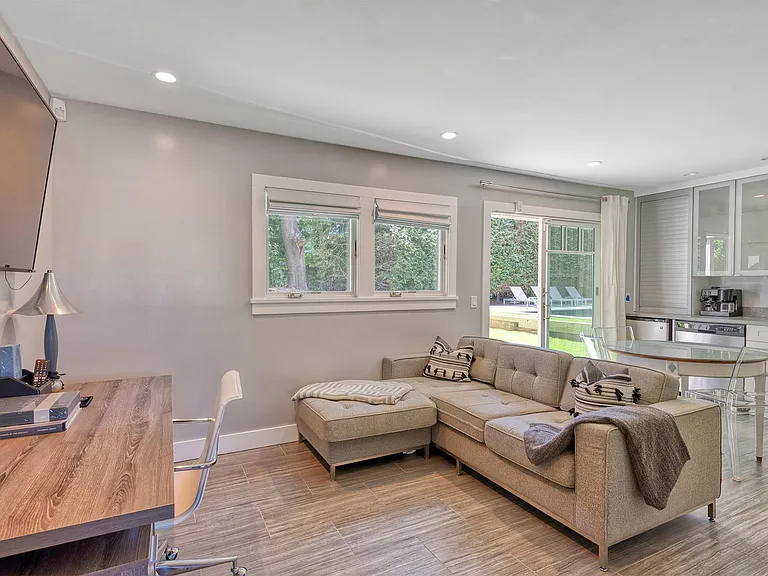 46 Cliff Dr — Photo 16