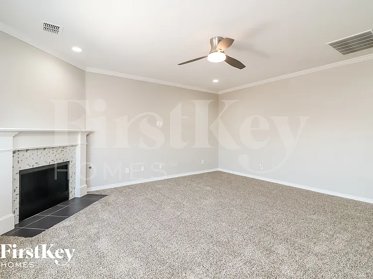 3805 Whisper Hollow Way — Photo 2
