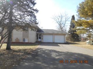 7059 Goiffon Rd, Centerville, MN 55038