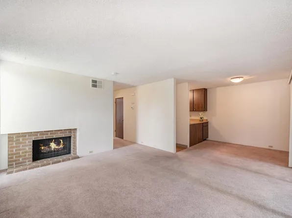 2202 Woodside Ln Unit 9, Sacramento, CA 95825