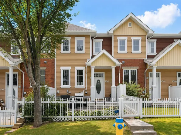 4942 Terwillegar Cmn NW, Edmonton, AB T6R 0S3