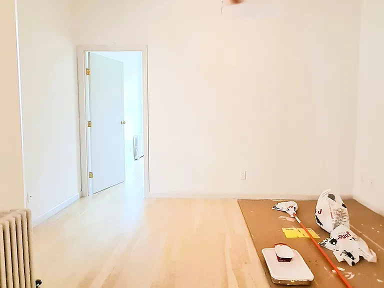 406 W 48th St #5FW — Photo 7