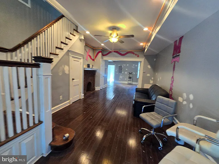 2801 W Allegheny Ave — Photo 1
