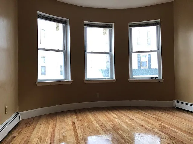 9 Shepherd Ave #2A — Photo 11