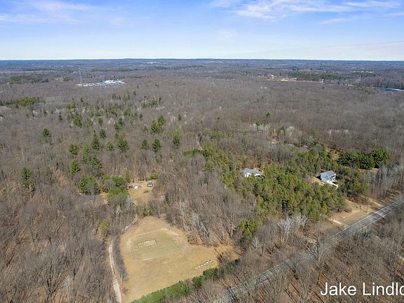 2nd image of 13249 Long Lake Dr