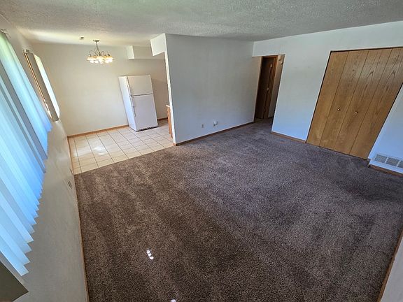 3rd image of 530 23rd St #2