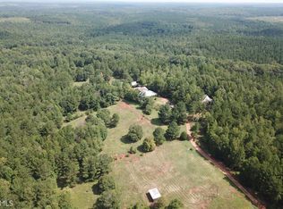 424 Lake Sinclair Dr, Sparta, GA 31087