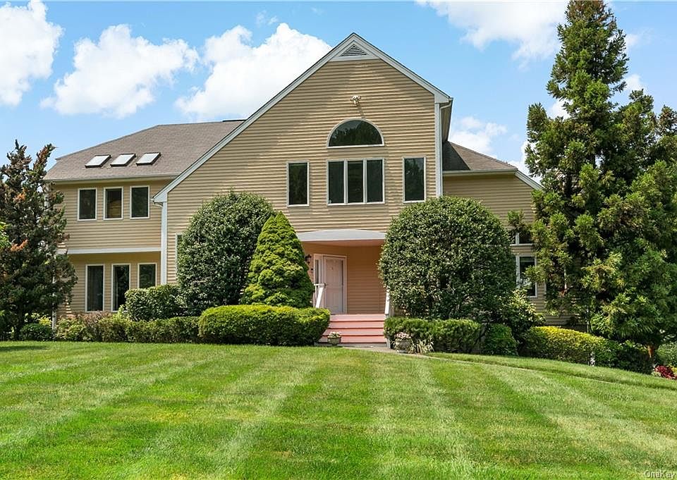 3091 Dahlia Court, Yorktown Heights, NY 10598 Zillow