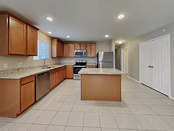 2nd image of 1108 Hickory Bend Ln