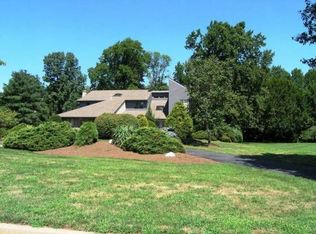 1568 Doe Trail Ln, Yardley, PA 19067