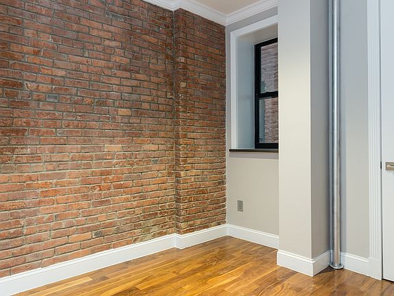 4th image of 16 E 116th St APT 4B