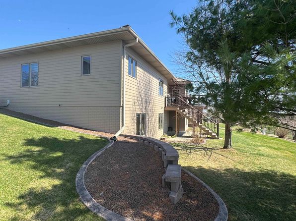 1605 Eldorado Rd, Norfolk, NE 68701