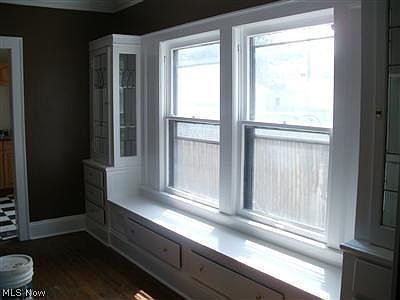 4th image of 2143-2145 Wascana Ave