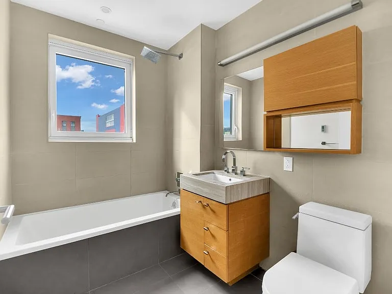 150 4th Ave #3J — Photo 7
