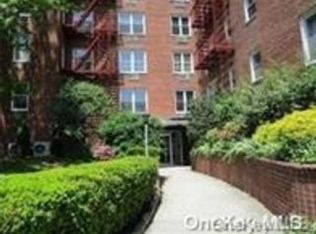 151-05 Cross Island Pkwy #2F, Queens, NY 11357
