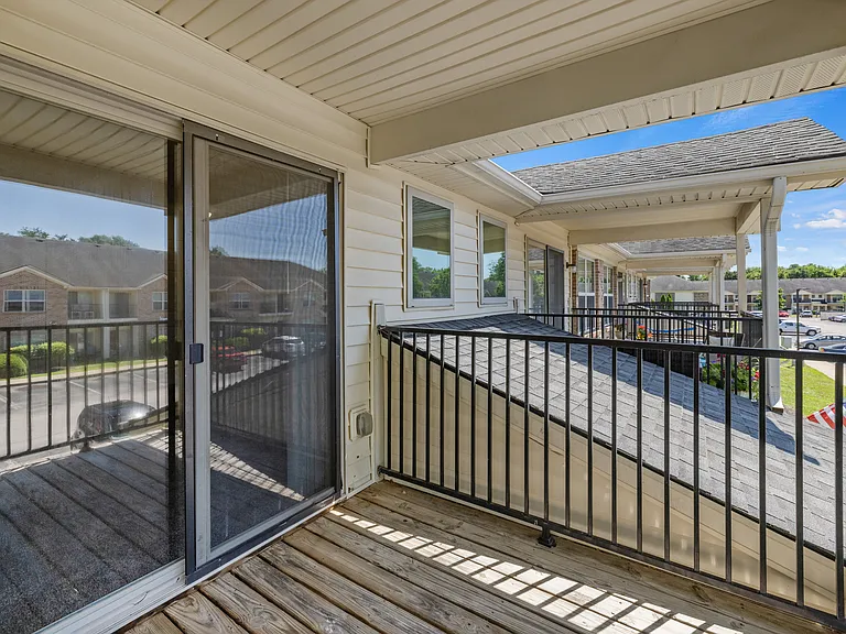 Springview Apartments — Photo 51