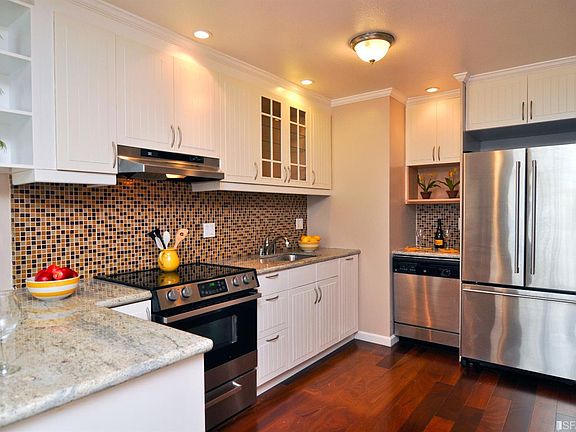 3rd image of 1000 Franklin St APT 407