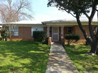 1975 Milam St, Fort Worth, TX 76112